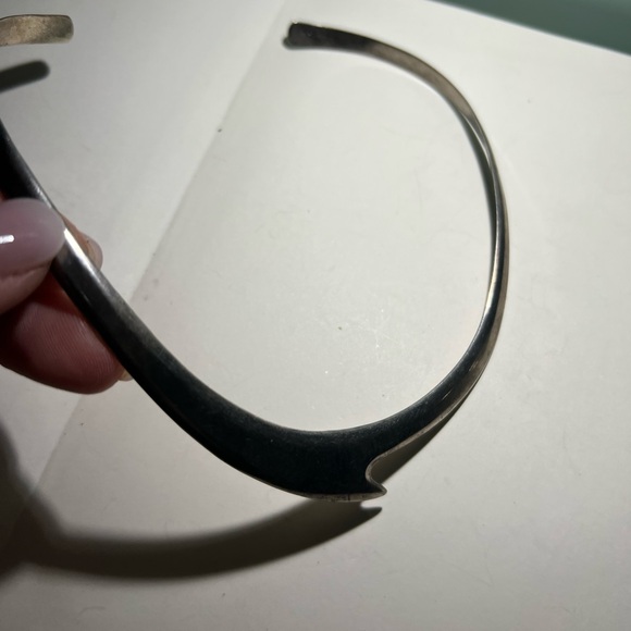 Vintage Sleek Sterling Silver Women’s Collar Necklace